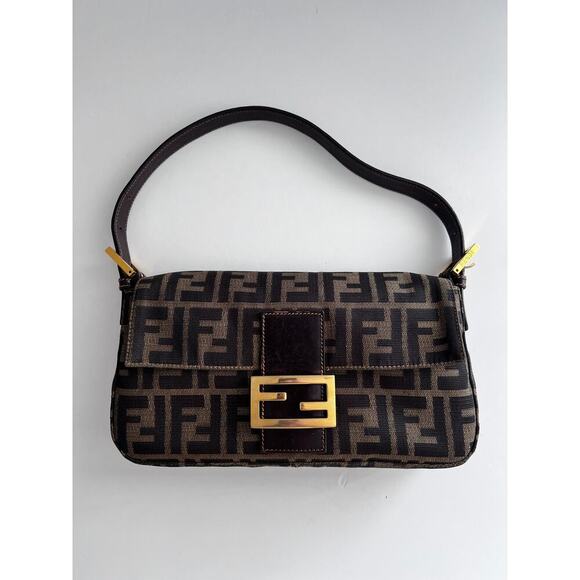Vintage Fendi gold hardware zucca baguette - Picture 2 of 6